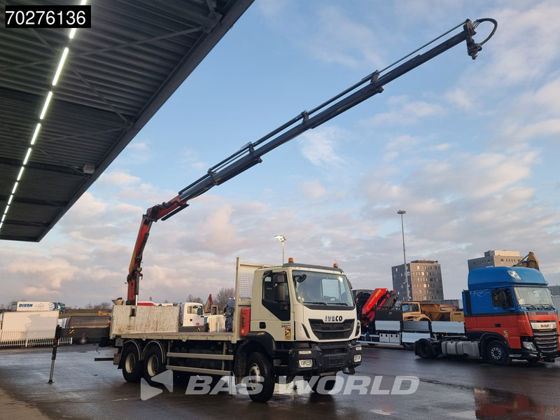 Iveco Trakker 360 6X4 Palfinger PK 18502 SH D Kran Crane Big axle Euro 6 - شاحنات مسطحة, شاحنة كرين: صور 5 Iveco Trakker 360 6X4 Palfinger PK 18502 SH D Kran Crane Big axle Euro 6 - شاحنات مسطحة, شاحنة كرين: صور 5