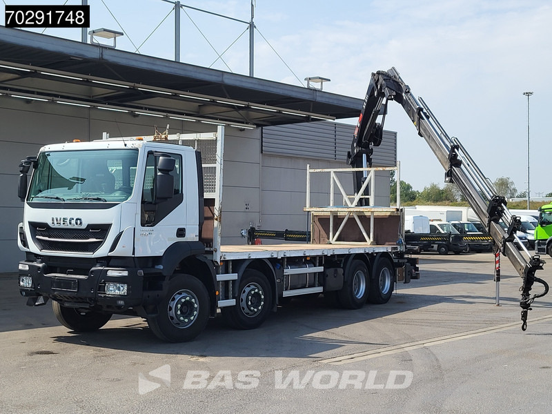 Iveco Trakker 410 8X4 HIAB 211 EP-4 HIDUO Crane Steelsuspension Euro 6 - شاحنات مسطحة, شاحنة كرين: صور 3 Iveco Trakker 410 8X4 HIAB 211 EP-4 HIDUO Crane Steelsuspension Euro 6 - شاحنات مسطحة, شاحنة كرين: صور 3