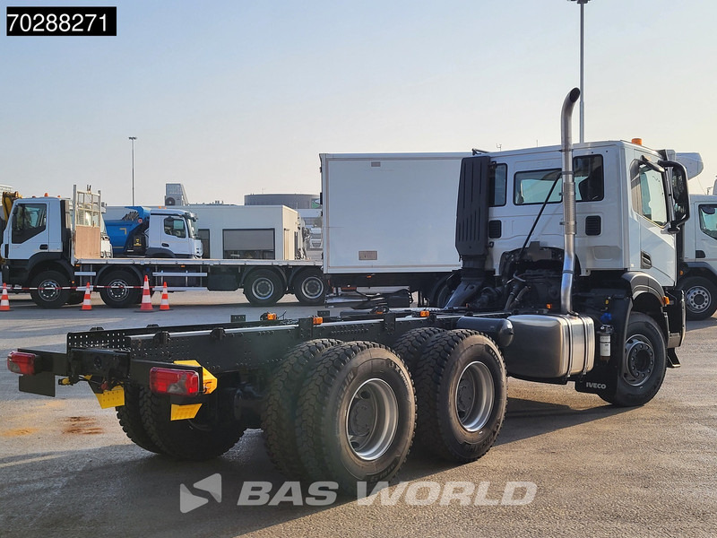 Iveco X-Way 460 6X4 New! Retarder Steelsuspension Big-Axle Navi Euro 6 - الشاسيه شاحنة: صور 5 Iveco X-Way 460 6X4 New! Retarder Steelsuspension Big-Axle Navi Euro 6 - الشاسيه شاحنة: صور 5