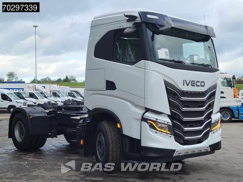 Iveco X-Way 500 4X2 NEW! Retarder Big-Axle Standklima MirrorCam Navi LED ACC Euro 6 - شاحنة جرار: صور 3 Iveco X-Way 500 4X2 NEW! Retarder Big-Axle Standklima MirrorCam Navi LED ACC Euro 6 - شاحنة جرار: صور 3