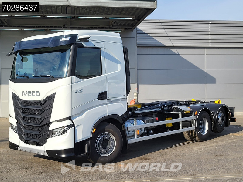 Iveco X-Way 580 6X2 Palfinger PHT20SLD5 Hooklift Lift+steering Axle Automatic Navi ACC LED Euro 6 - شاحنة ذات الخطاف: صور 5 Iveco X-Way 580 6X2 Palfinger PHT20SLD5 Hooklift Lift+steering Axle Automatic Navi ACC LED Euro 6 - شاحنة ذات الخطاف: صور 5