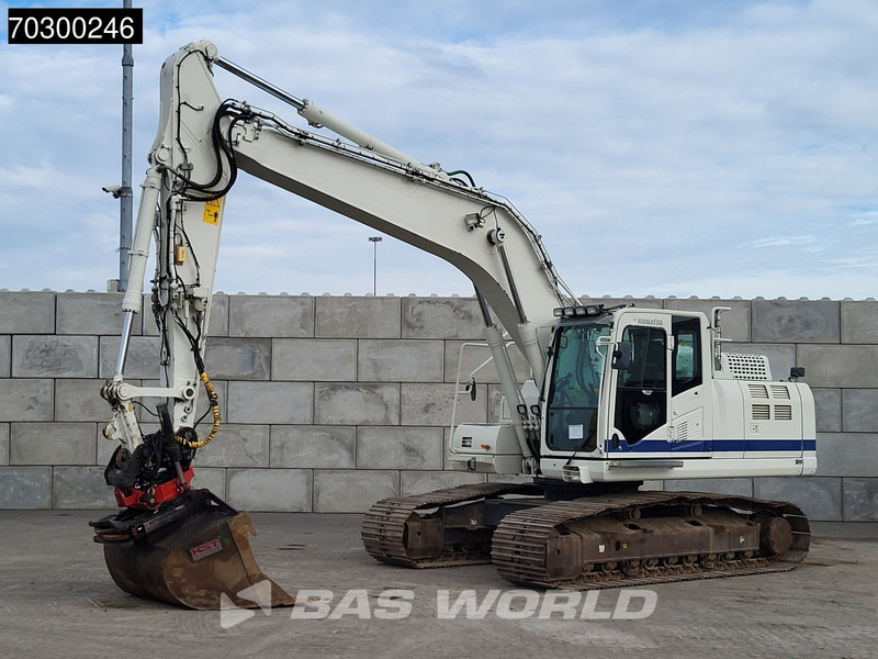 Komatsu PC210 LC-10 Trimble GPS + Rototilt - حفارات زحافة: صور 3 Komatsu PC210 LC-10 Trimble GPS + Rototilt - حفارات زحافة: صور 3