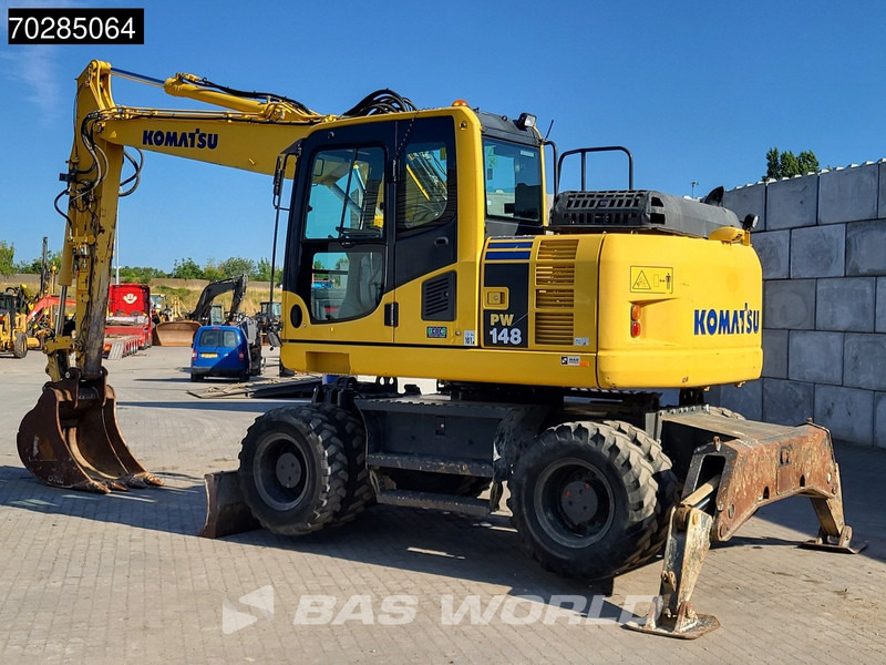 Komatsu PW148 -8 - حفارة على عجلات: صور 5 Komatsu PW148 -8 - حفارة على عجلات: صور 5