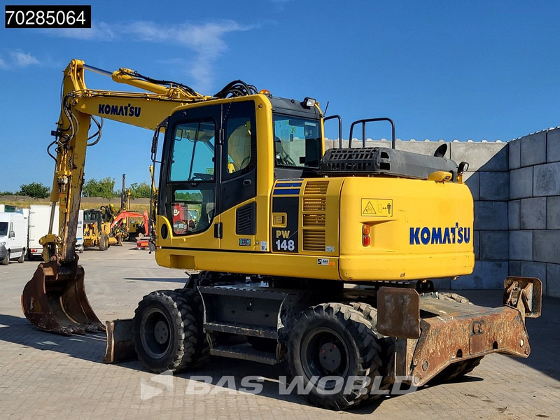 Komatsu PW148 -8 - حفارة على عجلات: صور 3 Komatsu PW148 -8 - حفارة على عجلات: صور 3
