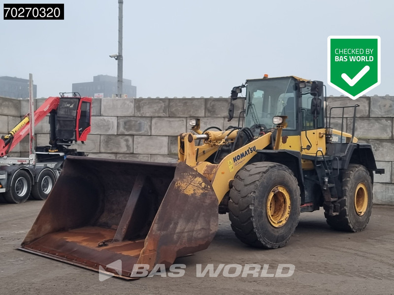 Komatsu WA380-6 - اللودر بعجل: صور 1 Komatsu WA380-6 - اللودر بعجل: صور 1