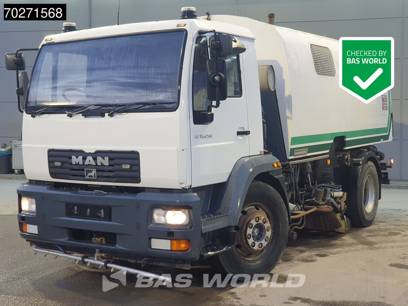 MAN LE 15.250 4X2 Eurovoirie Sweeper Manual Steelsuspension Euro 3 - سياره كنس شوارع: صور 1 MAN LE 15.250 4X2 Eurovoirie Sweeper Manual Steelsuspension Euro 3 - سياره كنس شوارع: صور 1