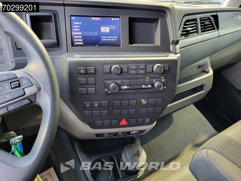 بصندوق مغلق شاحنة MAN TGL 12.250 4X2 LOW mileage 12 tonner 1500kg Ladebordwand Automatic Euro 6: صور 19