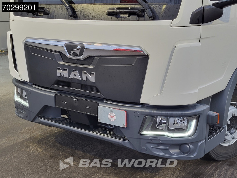 بصندوق مغلق شاحنة MAN TGL 12.250 4X2 LOW mileage 12 tonner 1500kg Ladebordwand Automatic Euro 6: صور 13
