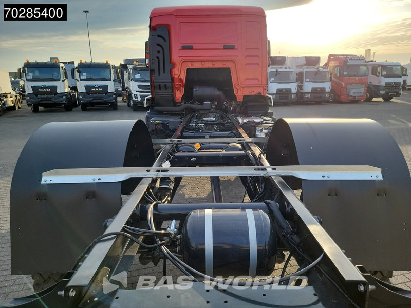 MAN TGM 18.250 4X4 New! Steelsuspension Big-Axle Automatic Euro 6 - الشاسيه شاحنة: صور 5 MAN TGM 18.250 4X4 New! Steelsuspension Big-Axle Automatic Euro 6 - الشاسيه شاحنة: صور 5