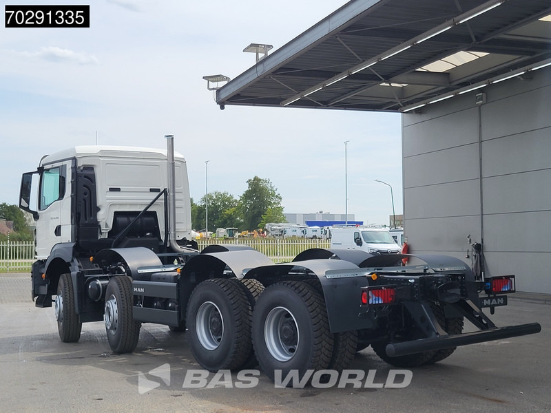 MAN TGS 41.400 8X4 New 8x4 chassis Engine PTO Steelsuspension Big-Axle Manual Euro 2 - الشاسيه شاحنة: صور 2 MAN TGS 41.400 8X4 New 8x4 chassis Engine PTO Steelsuspension Big-Axle Manual Euro 2 - الشاسيه شاحنة: صور 2