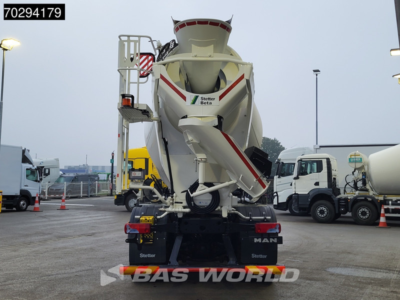 MAN TGS 41.440 8X4 NEW! 12m3 Stetter Mixer Big-Axle Steelsuspension Automatic Euro 6 - شاحنة خلاطة خرسانة: صور 5 MAN TGS 41.440 8X4 NEW! 12m3 Stetter Mixer Big-Axle Steelsuspension Automatic Euro 6 - شاحنة خلاطة خرسانة: صور 5
