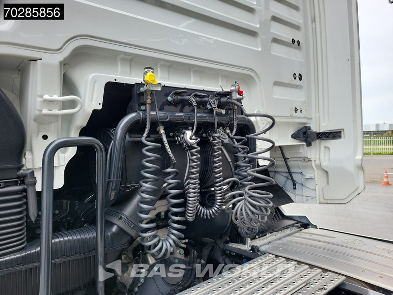 شاحنة جرار MAN TGX 18.430 TGX 4X2 NL-Truck APK '26 GX 2x Tanks Navi: صور 13