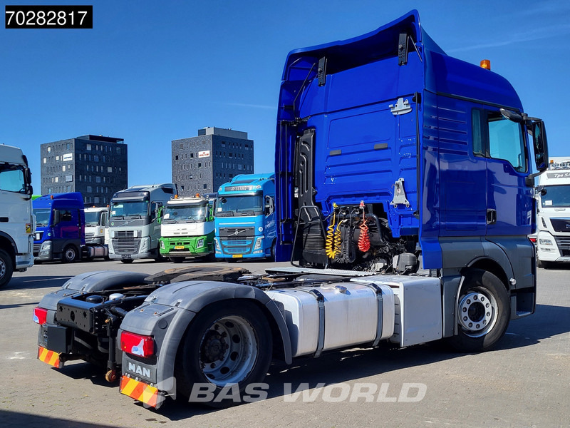 MAN TGX 18.460 4X2 XLX Mega Retarder 2x Tanks Standklima - شاحنة جرار: صور 5 MAN TGX 18.460 4X2 XLX Mega Retarder 2x Tanks Standklima - شاحنة جرار: صور 5