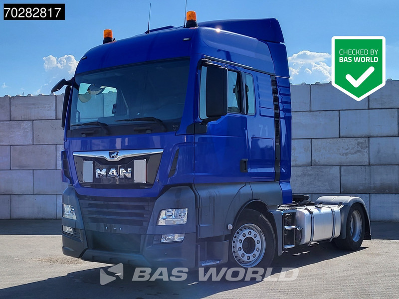MAN TGX 18.460 4X2 XLX Mega Retarder 2x Tanks Standklima - شاحنة جرار: صور 1 MAN TGX 18.460 4X2 XLX Mega Retarder 2x Tanks Standklima - شاحنة جرار: صور 1