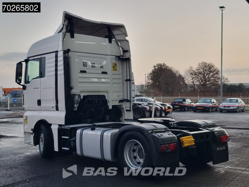 MAN TGX 18.460 4X2 XLX Retarder 2x Tanks Standklima - شاحنة جرار: صور 2 MAN TGX 18.460 4X2 XLX Retarder 2x Tanks Standklima - شاحنة جرار: صور 2