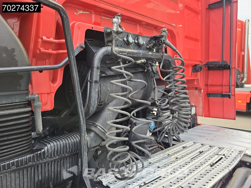 MAN TGX 18.460 4X2 XLX Retarder 2x Tanks - شاحنة جرار: صور 5 MAN TGX 18.460 4X2 XLX Retarder 2x Tanks - شاحنة جرار: صور 5