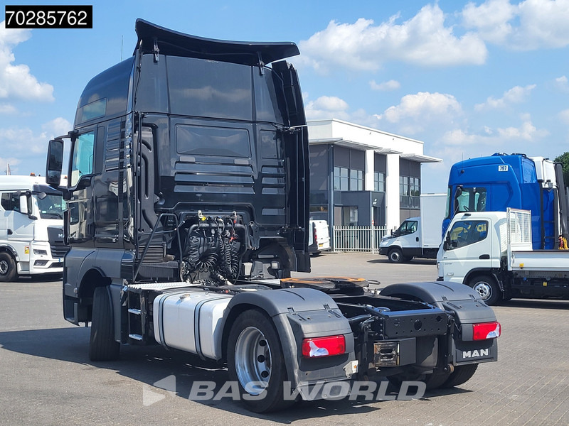 MAN TGX 18.460 4X2 XXL Mega Retarder 2xTanks Standklima Euro 6 - شاحنة جرار: صور 2 MAN TGX 18.460 4X2 XXL Mega Retarder 2xTanks Standklima Euro 6 - شاحنة جرار: صور 2