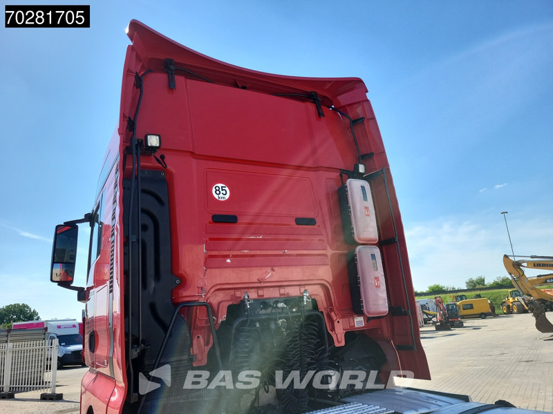 MAN TGX 18.460 TGX 4X2 XXL Retarder 2x Tanks - شاحنة جرار: صور 5 MAN TGX 18.460 TGX 4X2 XXL Retarder 2x Tanks - شاحنة جرار: صور 5