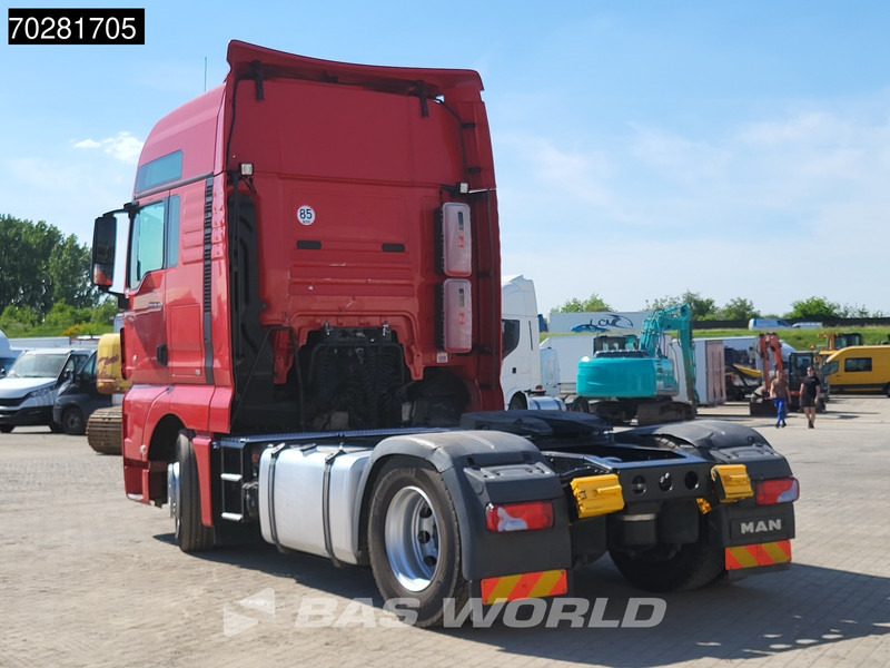 MAN TGX 18.460 TGX 4X2 XXL Retarder 2x Tanks - شاحنة جرار: صور 2 MAN TGX 18.460 TGX 4X2 XXL Retarder 2x Tanks - شاحنة جرار: صور 2