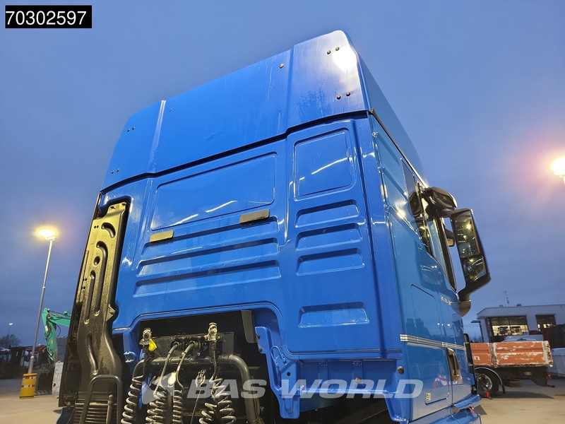 MAN TGX 18.470 4X2 GX ADR Retarder PTO Full-Air Alcoa's Standklima - شاحنة جرار: صور 3 MAN TGX 18.470 4X2 GX ADR Retarder PTO Full-Air Alcoa's Standklima - شاحنة جرار: صور 3