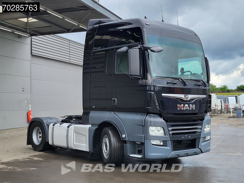 MAN TGX 18.470 4X2 XXL 2x Tanks Retarder Navi Standklima ACC - شاحنة جرار: صور 3 MAN TGX 18.470 4X2 XXL 2x Tanks Retarder Navi Standklima ACC - شاحنة جرار: صور 3