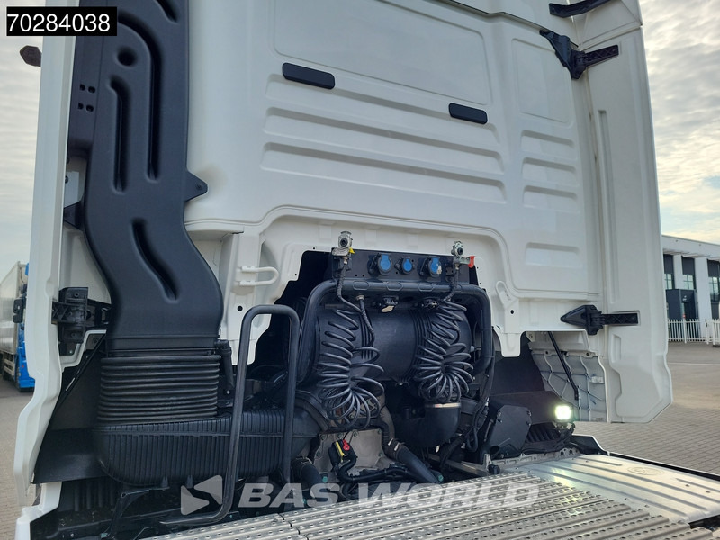 MAN TGX 18.480 4X2 GM Retarder Full-Air 2x Tanks Standklima LED - شاحنة جرار: صور 3 MAN TGX 18.480 4X2 GM Retarder Full-Air 2x Tanks Standklima LED - شاحنة جرار: صور 3