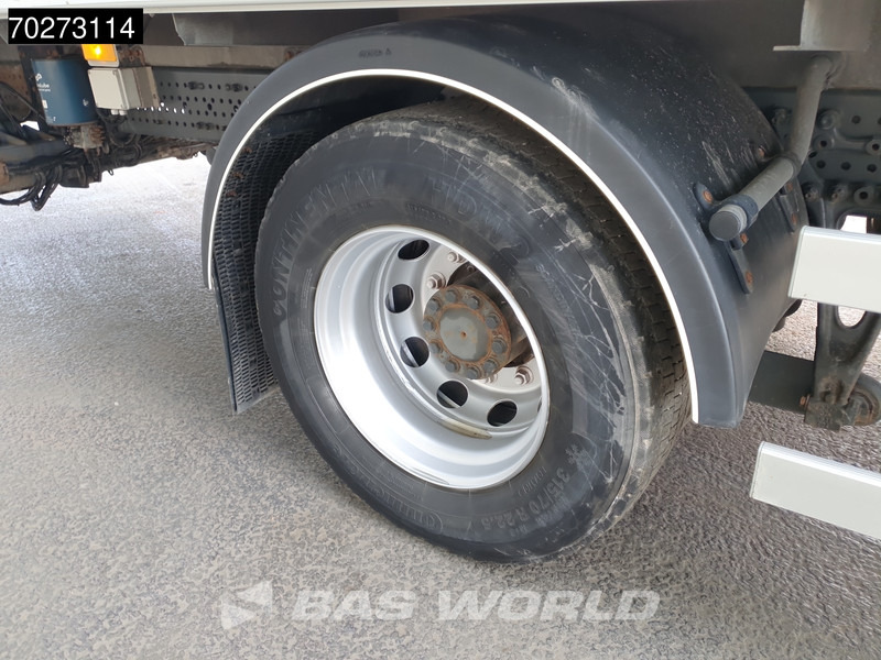 Mercedes-Benz Actros 1827 4X2 2000kg Ladebordwand Xenon ClassicSpace Automatic Euro 6 - بصندوق مغلق شاحنة: صور 5 Mercedes-Benz Actros 1827 4X2 2000kg Ladebordwand Xenon ClassicSpace Automatic Euro 6 - بصندوق مغلق شاحنة: صور 5