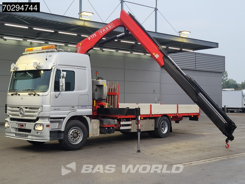 Mercedes-Benz Actros 1836 Actros 4X2 Fassi F175A 26 Crane Kran Remote Automatic Euro 3 - شاحنات مسطحة, شاحنة كرين: صور 3 Mercedes-Benz Actros 1836 Actros 4X2 Fassi F175A 26 Crane Kran Remote Automatic Euro 3 - شاحنات مسطحة, شاحنة كرين: صور 3