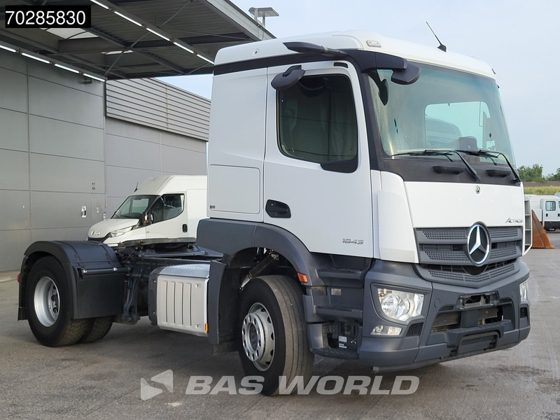 Mercedes-Benz Actros 1843 4X2 Retarder MirrorCam Navi PPC Euro 6 - شاحنة جرار: صور 3 Mercedes-Benz Actros 1843 4X2 Retarder MirrorCam Navi PPC Euro 6 - شاحنة جرار: صور 3