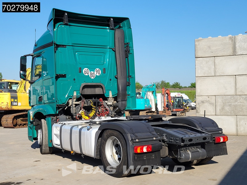 Mercedes-Benz Actros 1843 Actros 4X2 StreamSpace Euro 6 - شاحنة جرار: صور 2 Mercedes-Benz Actros 1843 Actros 4X2 StreamSpace Euro 6 - شاحنة جرار: صور 2