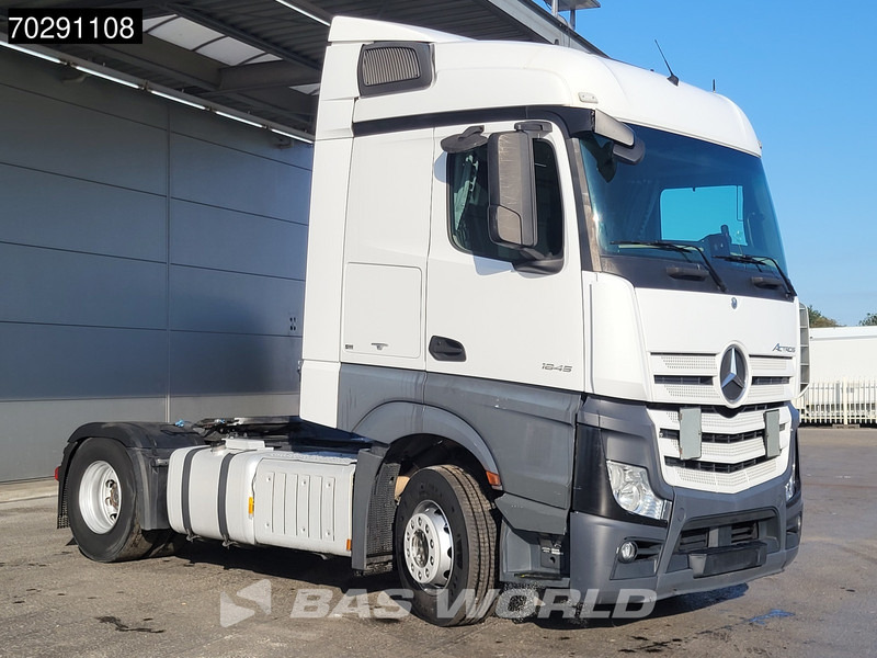 Mercedes-Benz Actros 1845 4X2 StreamSpace Retarder 2xTanks Euro 6 - شاحنة جرار: صور 3 Mercedes-Benz Actros 1845 4X2 StreamSpace Retarder 2xTanks Euro 6 - شاحنة جرار: صور 3