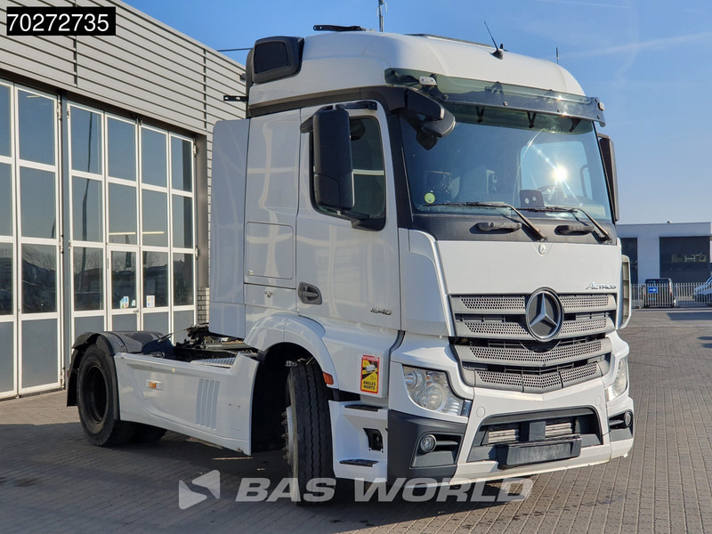 Mercedes-Benz Actros 1846 4X2 StreamSpace Retarder - شاحنة جرار: صور 3 Mercedes-Benz Actros 1846 4X2 StreamSpace Retarder - شاحنة جرار: صور 3