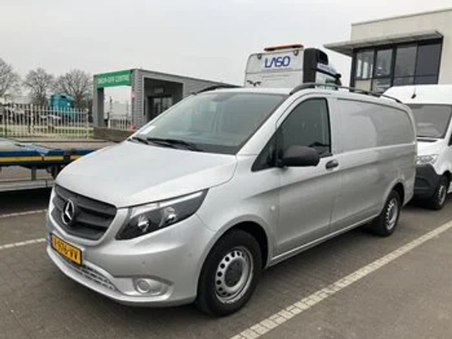Mercedes-Benz Actros 1848 Actros 4X2 NEW! ProCabin-Big 2x Tanks Standklima Navi SmartTacho2 - شاحنة جرار: صور 1 Mercedes-Benz Actros 1848 Actros 4X2 NEW! ProCabin-Big 2x Tanks Standklima Navi SmartTacho2 - شاحنة جرار: صور 1