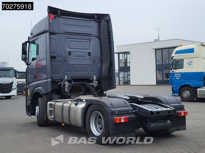 Mercedes-Benz Actros 1851 4X2 BigSpace 2x Tanks - شاحنة جرار: صور 2 Mercedes-Benz Actros 1851 4X2 BigSpace 2x Tanks - شاحنة جرار: صور 2