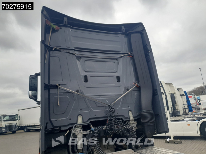Mercedes-Benz Actros 1851 4X2 BigSpace 2x Tanks - شاحنة جرار: صور 5 Mercedes-Benz Actros 1851 4X2 BigSpace 2x Tanks - شاحنة جرار: صور 5
