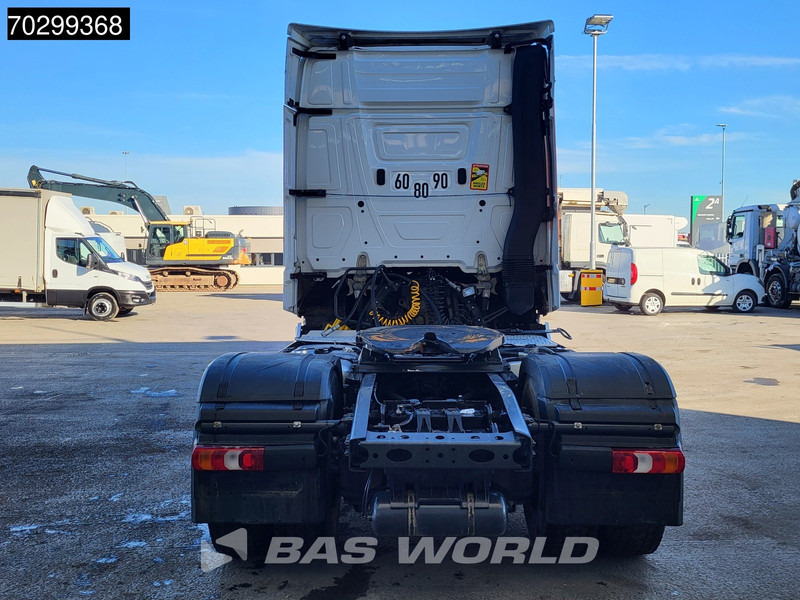 Mercedes-Benz Actros 1851 4X2 BigSpace Retarder Hydraulik Euro 6 - شاحنة جرار: صور 3 Mercedes-Benz Actros 1851 4X2 BigSpace Retarder Hydraulik Euro 6 - شاحنة جرار: صور 3