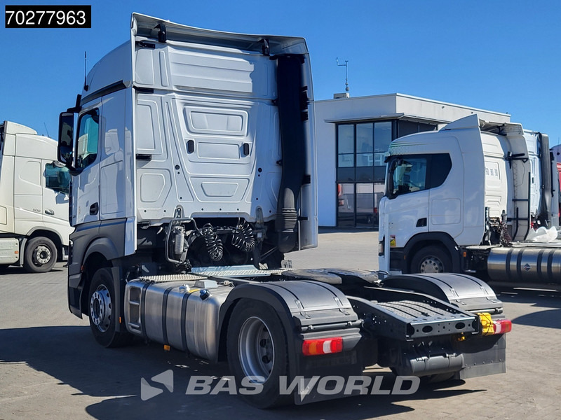 Mercedes-Benz Actros 1851 Actros 4X2 BigSpace 2x Tanks - شاحنة جرار: صور 2 Mercedes-Benz Actros 1851 Actros 4X2 BigSpace 2x Tanks - شاحنة جرار: صور 2