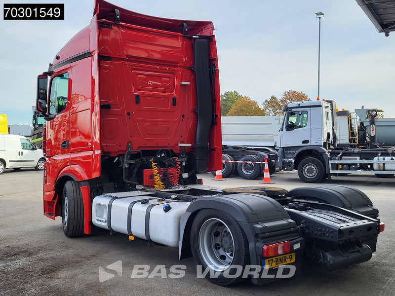 Mercedes-Benz Actros 1942 4X2 NL-Truck Mega StreamSpace - شاحنة جرار: صور 5 Mercedes-Benz Actros 1942 4X2 NL-Truck Mega StreamSpace - شاحنة جرار: صور 5