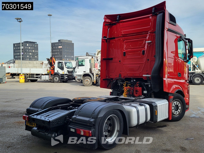 Mercedes-Benz Actros 1942 4X2 NL-Truck Mega StreamSpace - شاحنة جرار: صور 2 Mercedes-Benz Actros 1942 4X2 NL-Truck Mega StreamSpace - شاحنة جرار: صور 2
