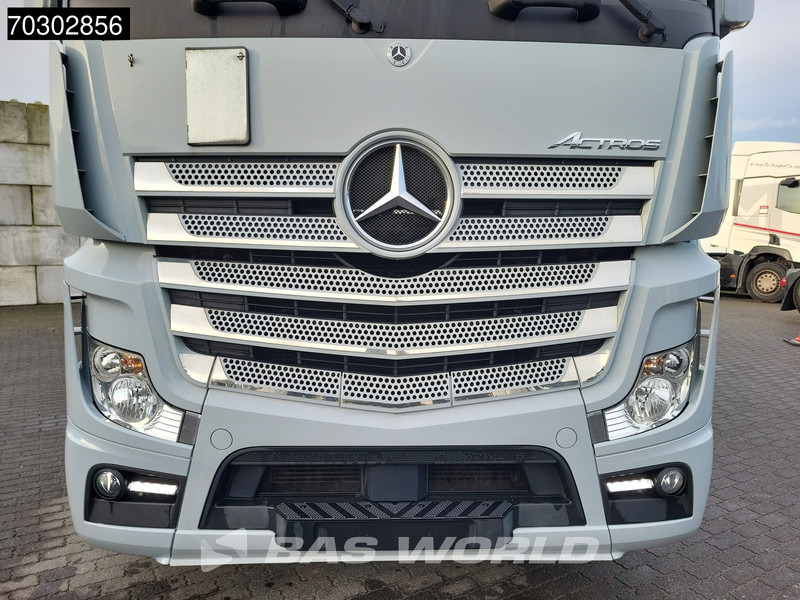 شاحنة جرار Mercedes-Benz Actros 1951 Actros 4X2 BigSpace 2x Tanks Leder 70% Tyres: صور 8