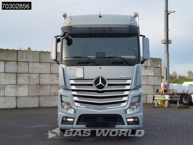 شاحنة جرار Mercedes-Benz Actros 1951 Actros 4X2 BigSpace 2x Tanks Leder 70% Tyres: صور 6