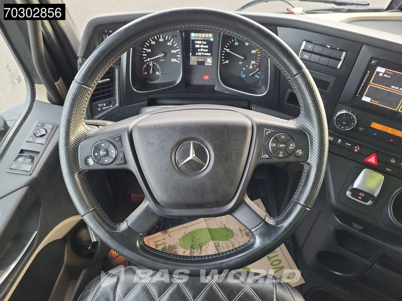 شاحنة جرار Mercedes-Benz Actros 1951 Actros 4X2 BigSpace 2x Tanks Leder 70% Tyres: صور 19