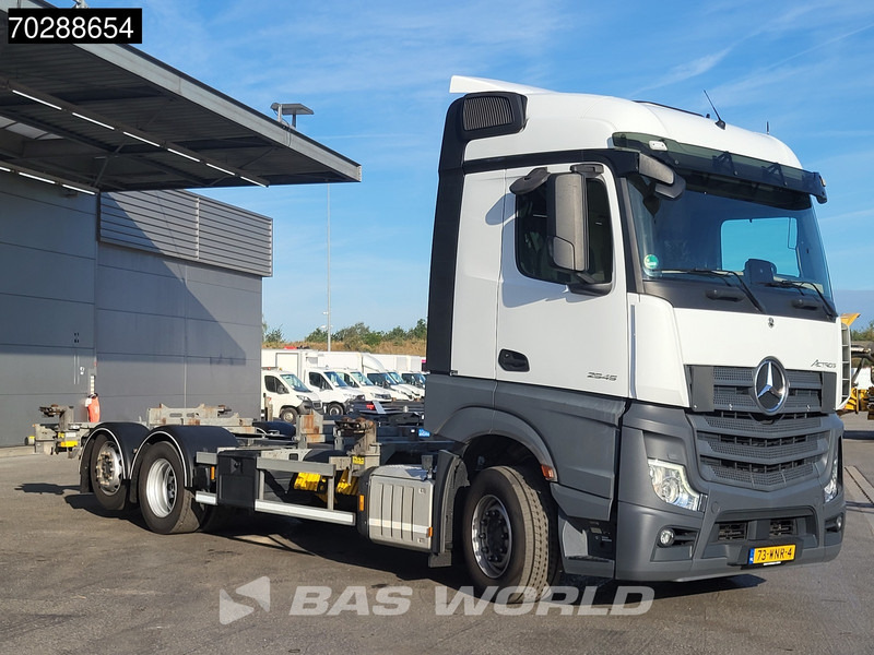 Mercedes-Benz Actros 2545 Actros 6X2 NL-Truck Retarder 2xTanks Lift-Axle ACC Xenon Navi Euro 6 - شاحنات الحاويات/ جسم علوي قابل للتغيير شاحنة: صور 3 Mercedes-Benz Actros 2545 Actros 6X2 NL-Truck Retarder 2xTanks Lift-Axle ACC Xenon Navi Euro 6 - شاحنات الحاويات/ جسم علوي قابل للتغيير شاحنة: صور 3