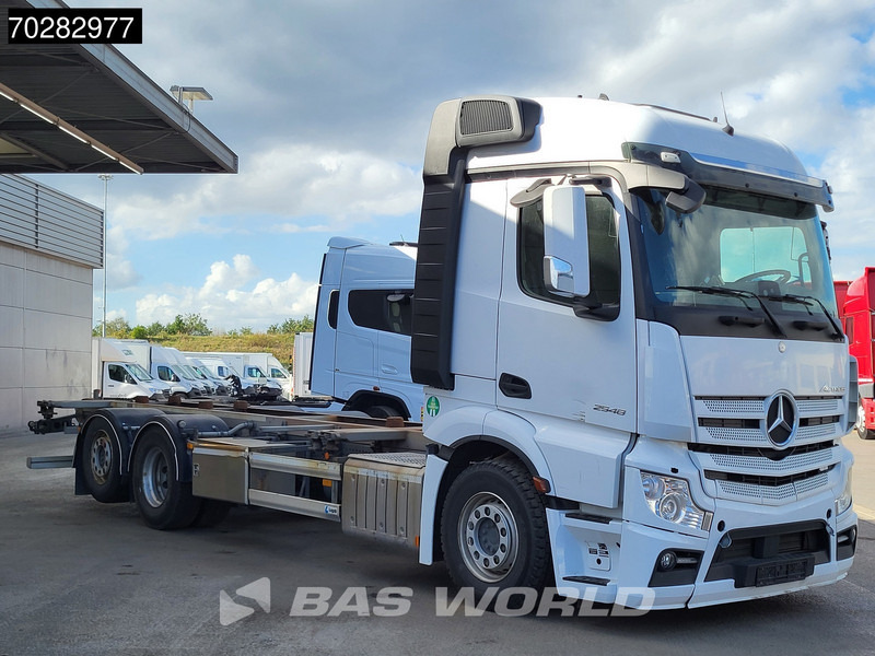 Mercedes-Benz Actros 2548 Actros 6X2 BROKEN ENGINE Lift-Axle Xenon Automatic Euro 6 - شاحنات الحاويات/ جسم علوي قابل للتغيير شاحنة: صور 3 Mercedes-Benz Actros 2548 Actros 6X2 BROKEN ENGINE Lift-Axle Xenon Automatic Euro 6 - شاحنات الحاويات/ جسم علوي قابل للتغيير شاحنة: صور 3