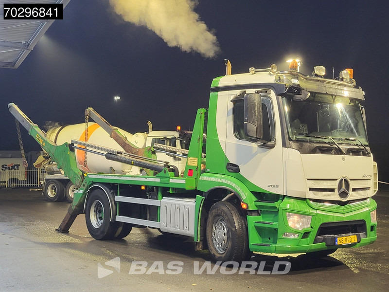 Mercedes-Benz Antos 2135 4X2 Hyva NG2014 TA XL Automatic Euro 6 - شاحنات قابلة للفك شاحنة: صور 5 Mercedes-Benz Antos 2135 4X2 Hyva NG2014 TA XL Automatic Euro 6 - شاحنات قابلة للفك شاحنة: صور 5