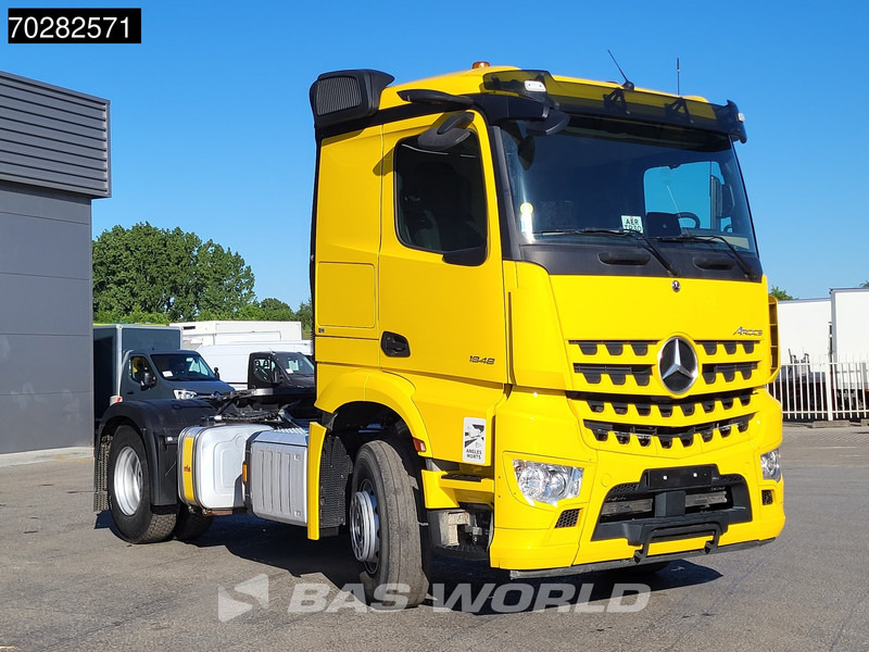 Mercedes-Benz Arocs 1848 4X2 Retarder Hydraulik MirrorCam Navi - شاحنة جرار: صور 3 Mercedes-Benz Arocs 1848 4X2 Retarder Hydraulik MirrorCam Navi - شاحنة جرار: صور 3
