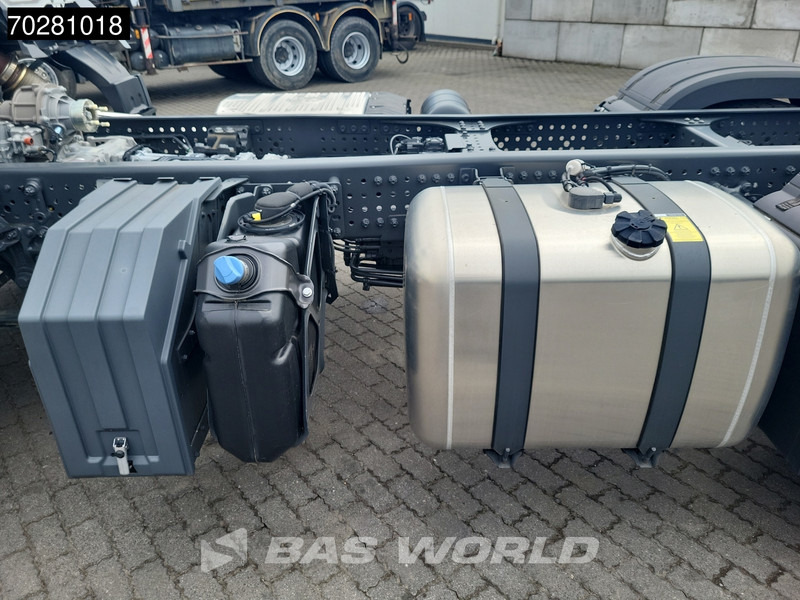 Mercedes-Benz Arocs 2636 6X4 NEW Steelsuspension chassis Flywheel PTO Big-Axle Automatic Euro 6 - الشاسيه شاحنة: صور 2 Mercedes-Benz Arocs 2636 6X4 NEW Steelsuspension chassis Flywheel PTO Big-Axle Automatic Euro 6 - الشاسيه شاحنة: صور 2