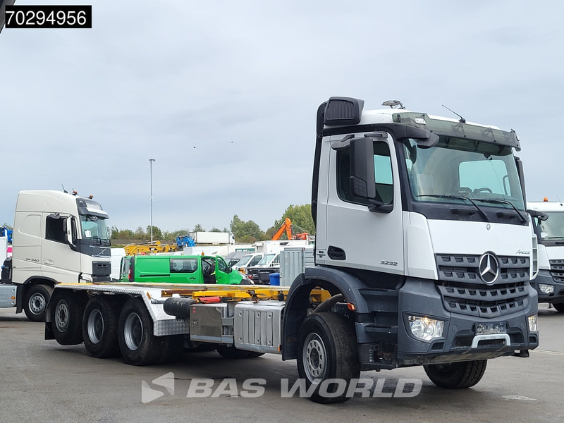 Mercedes-Benz Arocs 3232 Arocs 8X4 LOW Mileage! BDF Big-Axle Lift+Steering-Axle Euro 6 - شاحنات الحاويات/ جسم علوي قابل للتغيير شاحنة: صور 3 Mercedes-Benz Arocs 3232 Arocs 8X4 LOW Mileage! BDF Big-Axle Lift+Steering-Axle Euro 6 - شاحنات الحاويات/ جسم علوي قابل للتغيير شاحنة: صور 3