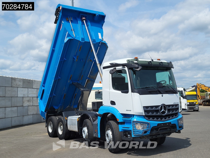 Mercedes-Benz Arocs 3243 8X4 16m3 tipper Big-Axle Steelsuspension Automatic Navi Euro 6 - قلابات: صور 3 Mercedes-Benz Arocs 3243 8X4 16m3 tipper Big-Axle Steelsuspension Automatic Navi Euro 6 - قلابات: صور 3