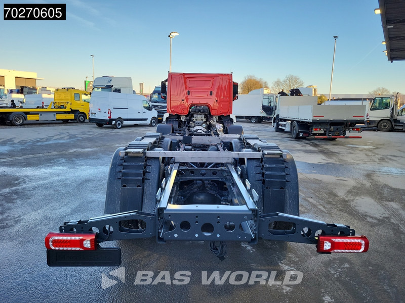 Mercedes-Benz Arocs 4843 8X4 NEW chassis RHD! Steel suspension Automatic Euro 6 - الشاسيه شاحنة: صور 3 Mercedes-Benz Arocs 4843 8X4 NEW chassis RHD! Steel suspension Automatic Euro 6 - الشاسيه شاحنة: صور 3